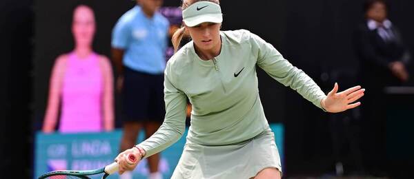 Linda Fruhvirtová zabojuje o místo v hlavní soutěži Wimbledonu