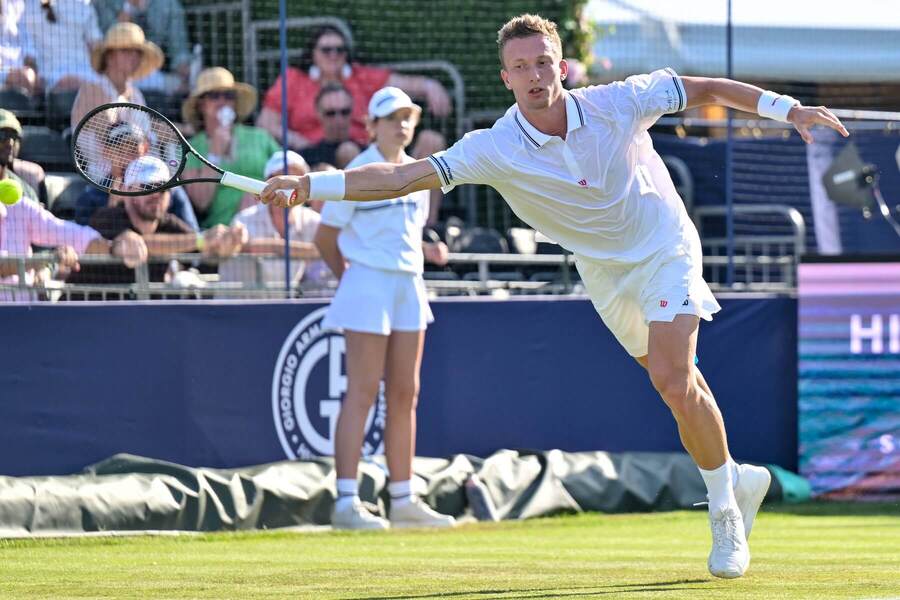 Jiří Lehečka na exhibiční akci v&nbsp;Hurlinghamu