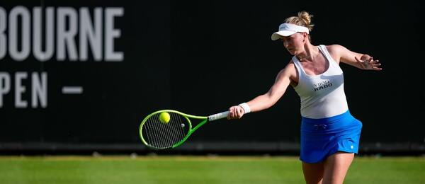 Barbora Krejčíková na turnaji v Eastbourne 2026