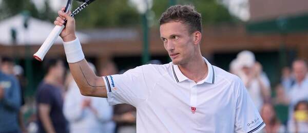 Český tenista Jiří Lehečka na Wimbledonu 2026