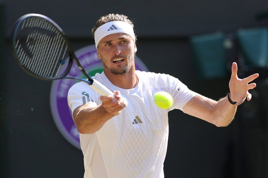 Alexander Zverev ve čtvrtfinále Wimbledonu 2026 proti Tayloru Fritzovi